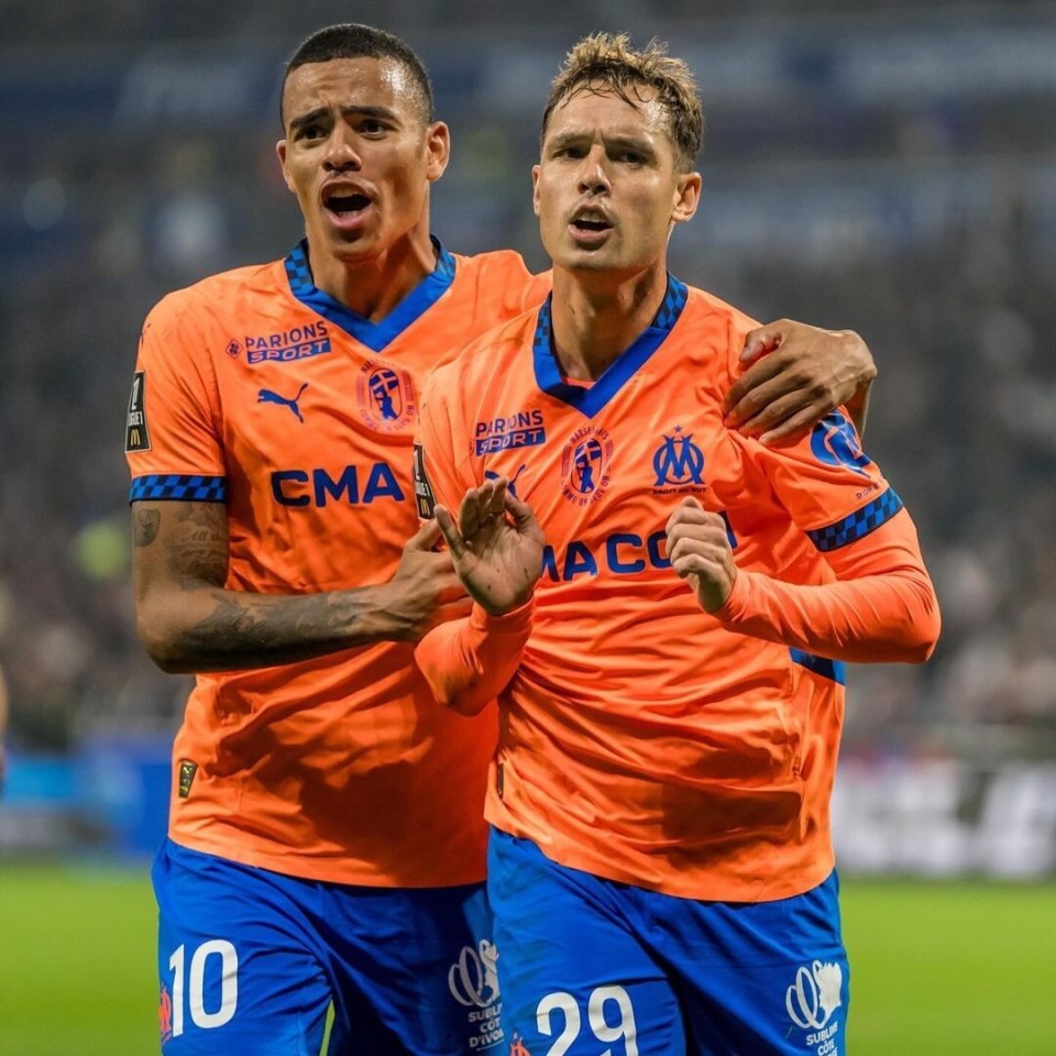 里昂客场爆冷击败里尔,赢得新赛季开门红的简单介绍 里昂客场爆冷击败里尔,赢得新赛季开门红的简单介绍