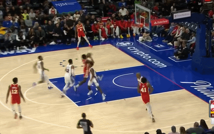 76人绝杀骑士，王哲林统治全场的简单介绍