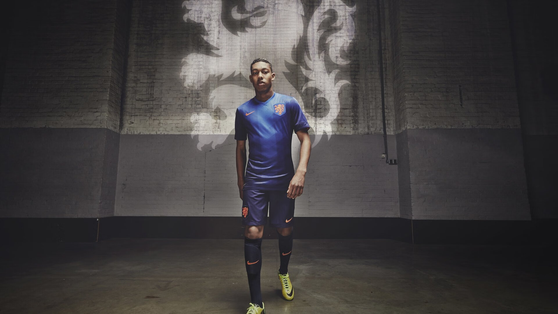 范戴克，跨越大洋的信号塔，如何让新西兰对阵日本成为一场降维打击？